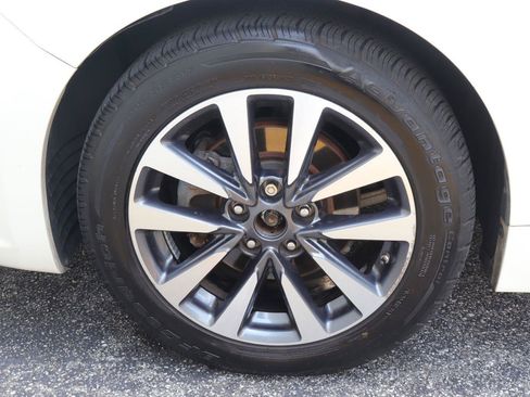 Used 2016 Nissan Altima 2.5 SL w/ 2.5 Technology w/LED Package FWD image 34