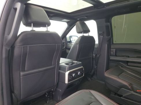Used 2023 Ford Expedition Limited image 15