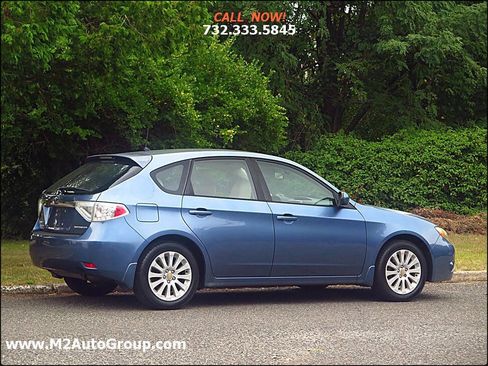 Used 2010 Subaru Impreza 2.5i Premium image 3