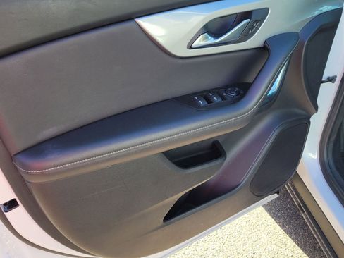 Used 2025 Chevrolet Blazer LT image 10