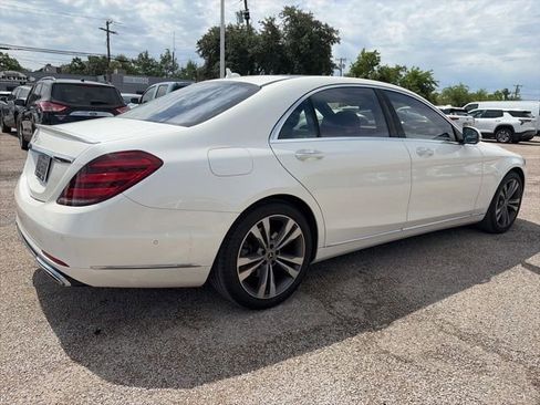 Used 2020 Mercedes-Benz S 450 Sedan image 3