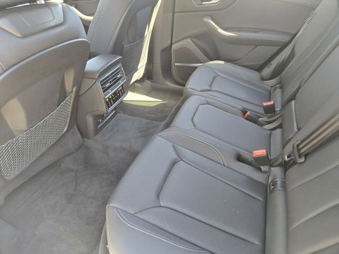 Certified 2023 Audi Q8 Premium Plus w/ Premium Plus Package image 40