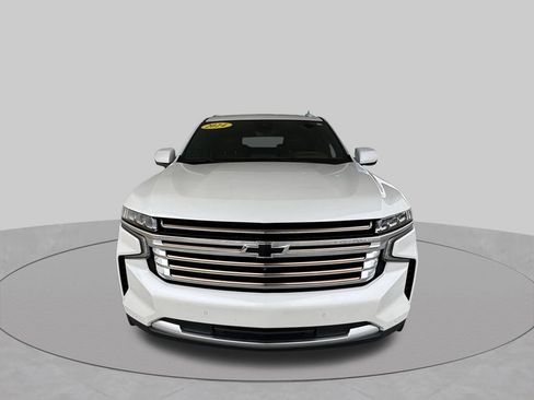 Used 2024 Chevrolet Suburban High Country w/ Max Trailering Package RWD image 3