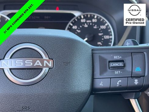 Certified 2025 Nissan Rogue SV AWD/4WD image 20