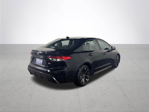 Used 2024 Toyota Corolla SE image 6