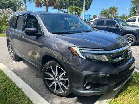 Used 2021 Honda Pilot Touring image 1