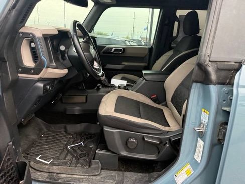 Used 2022 Ford Bronco Wildtrak AWD/4WD image 2