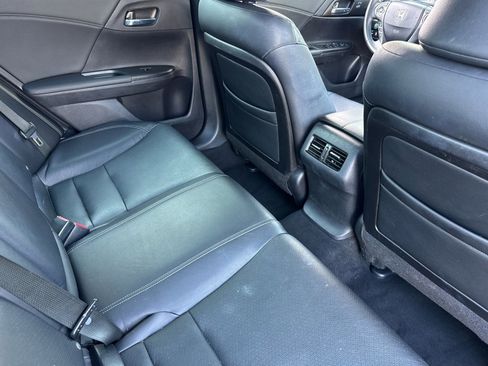 Used 2014 Honda Accord EX-L image 29
