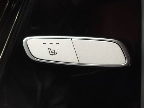 Used 2024 Mercedes-Benz G 550 image 24