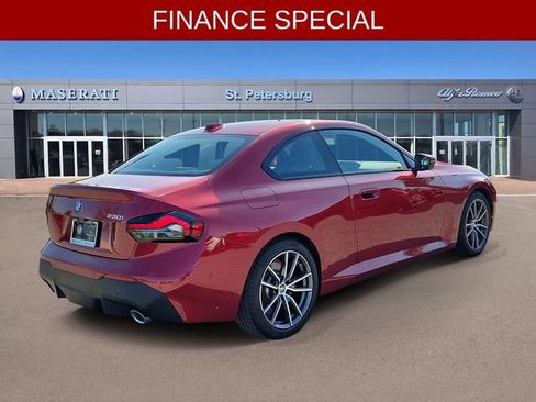 Used 2025 BMW 230i Coupe RWD image 4