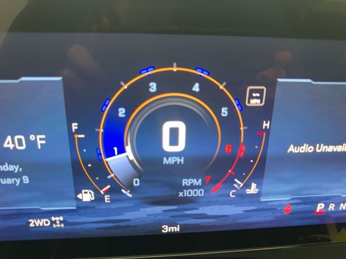 New 2026 Chevrolet Traverse LT w/ Sun and Wheel Package image 19