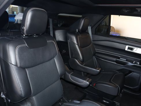 Used 2020 Ford Explorer ST w/ Premium Technology Package AWD/4WD image 44