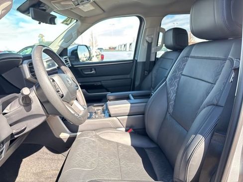 Used 2024 Toyota Tundra Limited image 9