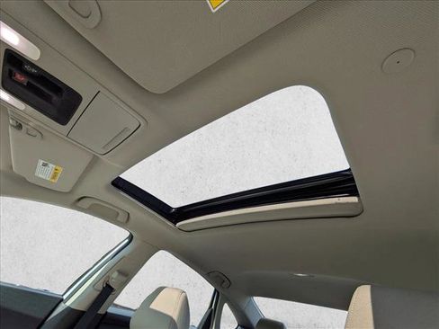 Used 2023 Honda Accord EX image 14