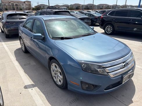 Used 2010 Ford Fusion SE FWD image 11