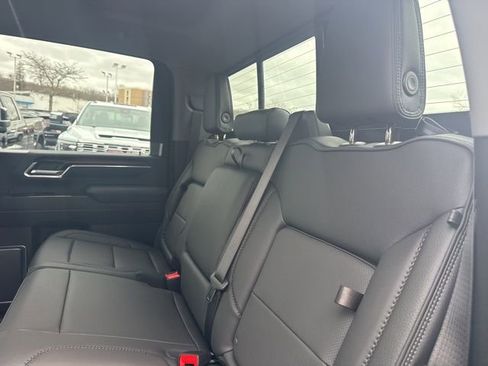 New 2026 GMC Sierra 2500 Denali w/ Denali Reserve Package image 27