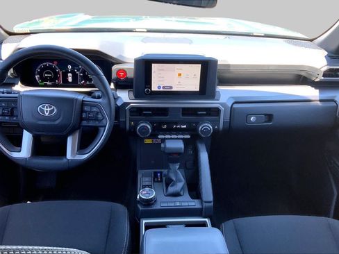 Used 2025 Toyota 4Runner TRD Off-Road AWD/4WD image 15
