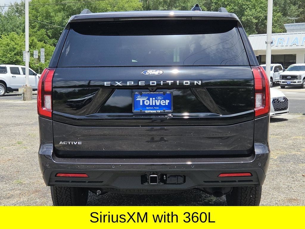 New 2026 Ford Expedition Active RWD image 8