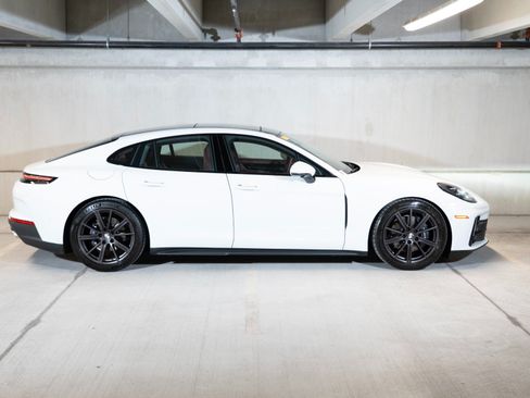 Certified 2026 Porsche Panamera image 8