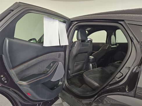 Used 2021 Ford Mustang Mach-E GT image 18