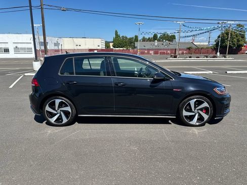 Used 2018 Volkswagen GTI SE FWD image 7