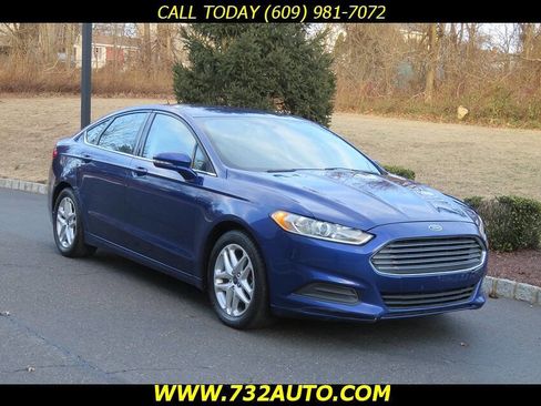 Used 2014 Ford Fusion SE image 3