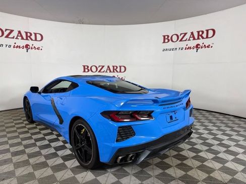 Used 2021 Chevrolet Corvette Stingray Premium Cpe w/ Z51 Performance Package RWD image 6
