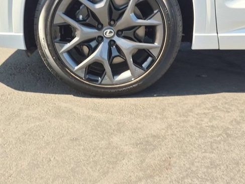 New 2026 Lexus TX 500h AWD image 9