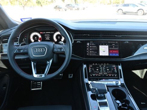Used 2025 Audi RS Q8 performance image 9