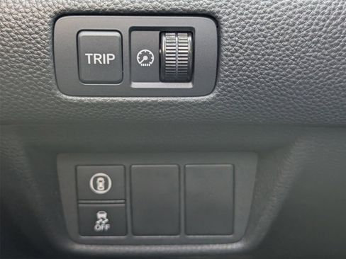 Used 2018 Honda Accord Sport image 13