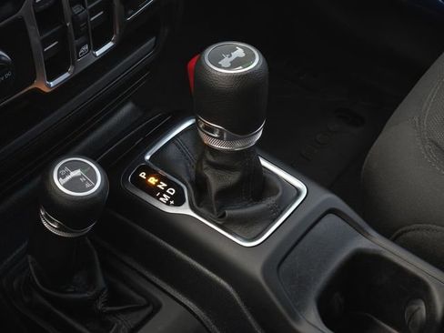 Used 2021 Jeep Wrangler Unlimited Sport S image 22