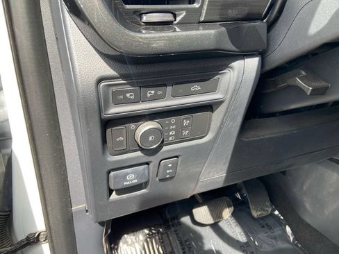 Used 2021 Ford F150 XLT w/ Equipment Group 302A High AWD/4WD image 11