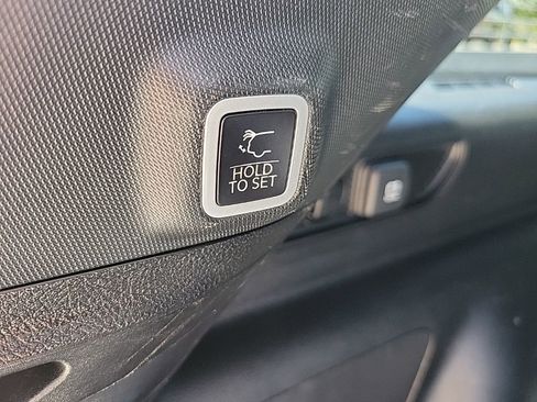 Used 2024 Jeep Grand Cherokee Limited 4xe AWD/4WD image 15