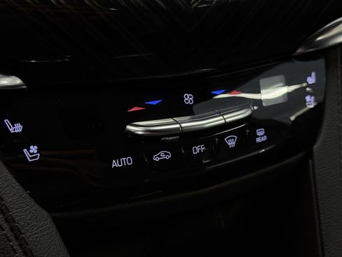 Used 2023 Cadillac XT6 Premium Luxury image 56