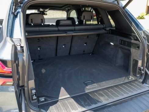 Used 2024 BMW X5 sDrive40i w/ Premium Package RWD image 62