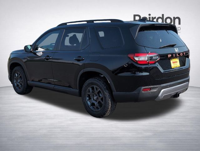 Certified 2026 Honda Pilot TrailSport image 5