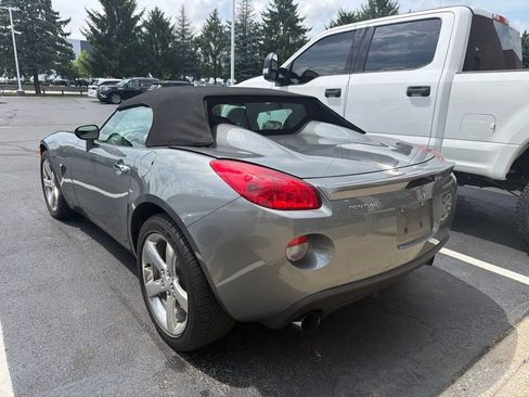 Used 2007 Pontiac Solstice GXP w/ Premium Package RWD image 2