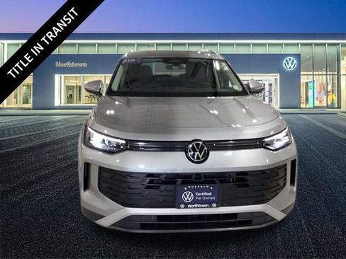 Used 2026 Volkswagen Tiguan SE AWD/4WD image 5
