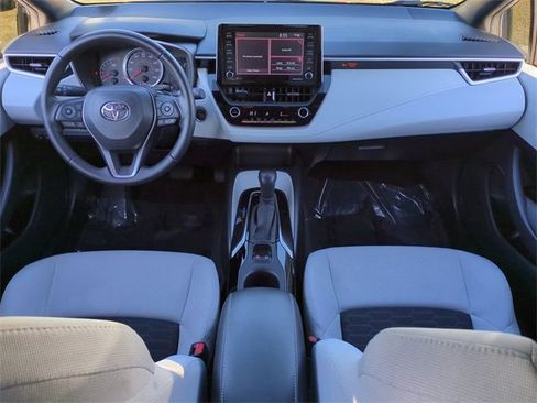 Used 2021 Toyota Corolla SE image 15