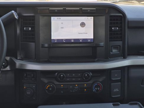 Used 2023 Ford F250 XLT image 18