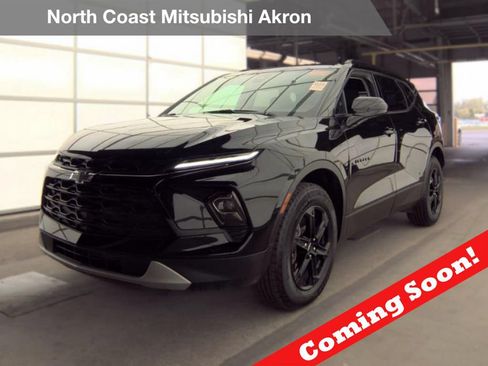 Used 2023 Chevrolet Blazer LT w/ Convenience Package FWD image 1