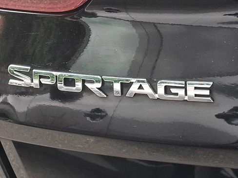 Used 2017 Kia Sportage LX AWD/4WD image 28
