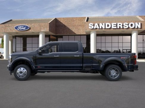New 2026 Ford F450 Platinum w/ FX4 Off-Road Package AWD/4WD image 4