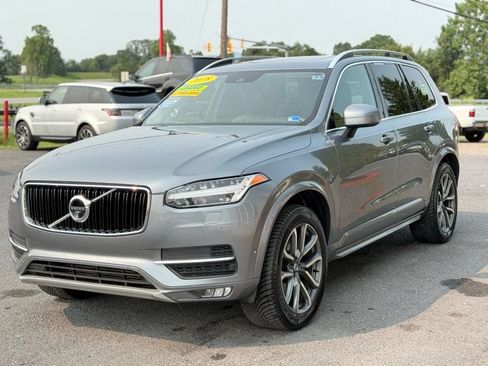 Used 2018 Volvo XC90 T6 Momentum w/ Convenience Package AWD/4WD image 2