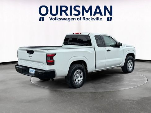 Used 2022 Nissan Frontier S RWD image 6