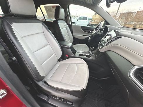 Used 2019 Chevrolet Equinox Premier image 29