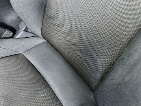 Used 2021 MAZDA MAZDA3 s FWD image 19