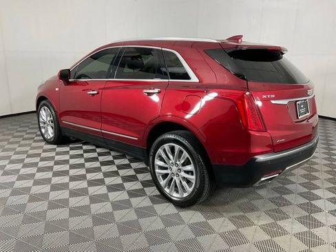 Used 2019 Cadillac XT5 Platinum AWD/4WD image 4