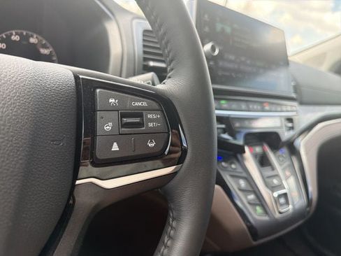 Used 2026 Honda Odyssey Elite image 33