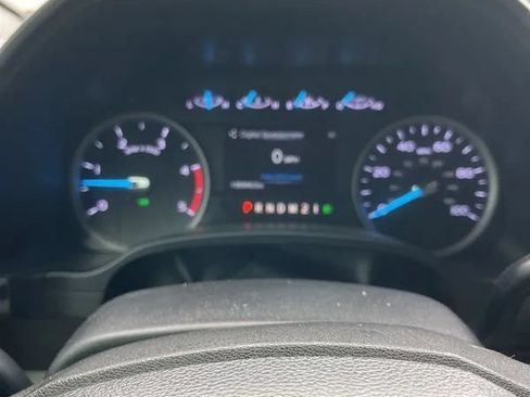 Used 2019 Ford F250 XLT w/ XLT Premium Package AWD/4WD image 29